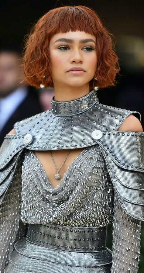 Female Redhead, Chani Kynes, Zendaya Met Gala, Estilo Zendaya, Cowboy Copper, Queen Cleopatra, Zendaya Outfits, Zendaya Style, Family Jewels