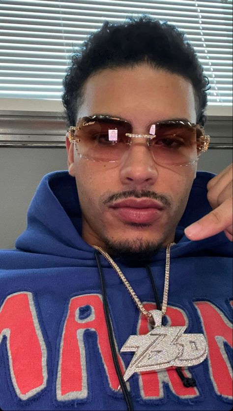 Cartier Glasses Men, Jay Critch, Cartier Glasses, Shades For Men, Men Haircut Curly Hair, Taper Fade Haircut, Cartier Sunglasses, Haircut Curly, Dressy Casual Outfits