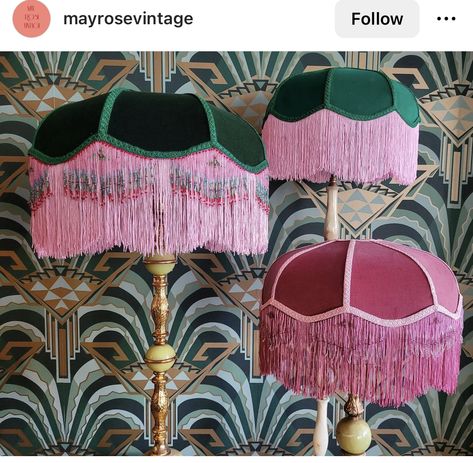 Maximalist Boho, Pink Vibe, Vintage Lampshades, Abstract Contemporary Art, Deco Interiors, January Blues, Green Lamp Shade, Pink Living Room, Eclectic Living Room