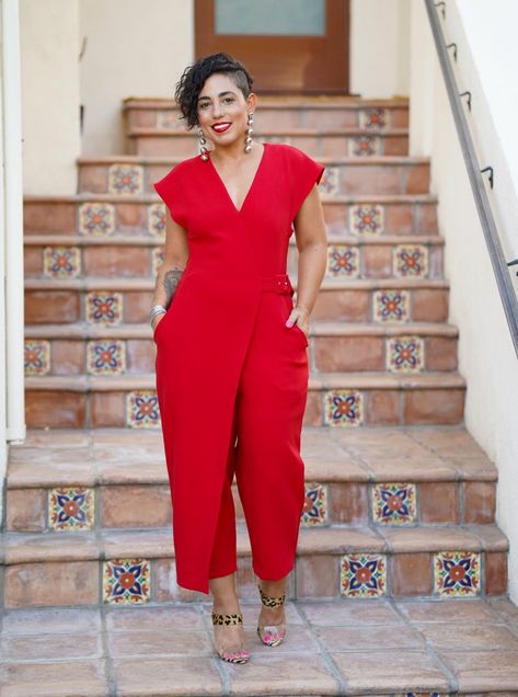 Mimi G, Jumpsuit Chic, Vogue Pattern, Jumpsuit Pattern, Vogue Patterns, Red S, Red Jumpsuit, Professional Attire, Friend Outfits