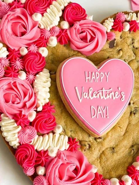 Pizza Valentine Cookies, Cookie Cakes Valentines Day, Heart Cookie Cake Valentines, Cookie Heart Cake, Valentine Cookie Cakes Decorated, Bakery Valentines Ideas, Cookie Cake Valentines Day, Valentine Cookie Cake Ideas, Valentines Cookie Cake Decorating Ideas