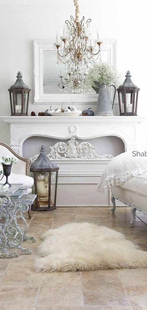 French Country Rug, French Country Shabby Chic, French Country Bedrooms, French Country Kitchens, French Country Living Room, Country Decorating, French Country Farmhouse, Bedroom Decorating Ideas, Fireplace Surround