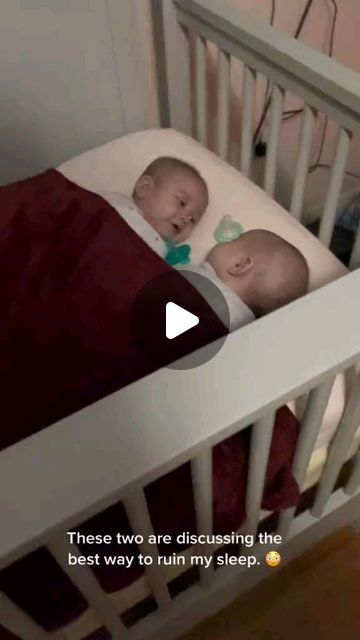 Last Knights on Instagram: "It's very serious discussing 😅🥰😍 #cutebaby #love #baby" Mean Girls Fashion, Funny Babies Laughing, Funny Baby Gif, Foto Baby, Baby Massage, Cute Funny Babies, Toddler Mom, Love Baby