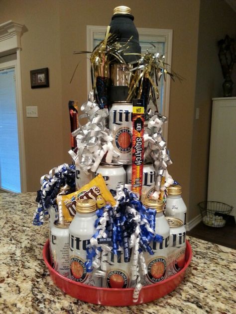 Beer Tower Gift, Beer Cake Tower, Celebration Gifts, Birthday Beer, Beer Tower, Man Cake, Gift Towers, Pamper Party, Beer Birthday