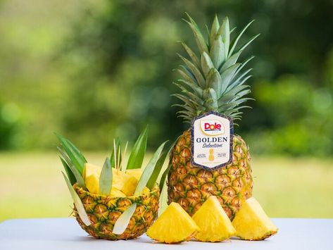 Dole Has Cultivated Its ‘Sweetest Pineapple Ever’ Pineapple Farm, Dole Recipes, Packaged Salad, Dole Pineapple, Fruit Nutrition, Grilled Fruit, Green Eating, Food Company, Fruit Preserves