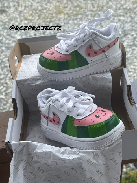 Instagram: rczprojectz Cocomelon AF1 🍉 #cocomelon #airforce1 #shoes #kids #nike #sneakers Cocomelon Nails Design, Custom Kids Shoes, Cocomelon Nails, Kids Custom Shoes, Cocomelon Air Force Ones, Cocomelon Shoes, Dragon Fruit Air Forces, Custom Nike Airforce 1 Kids, Kids Nike Custom