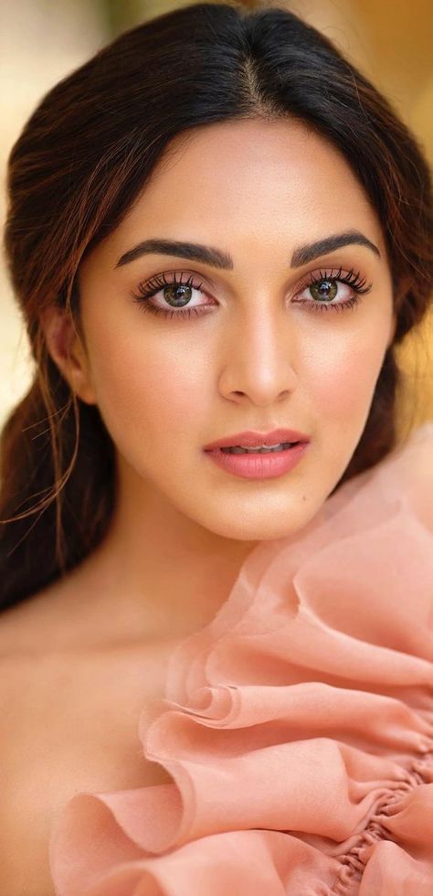 Kiara Advani, K Pop, Google Play, Love You, Wallpapers, Makeup, Animals, Make Up, Nature