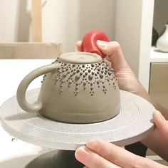 Slip trailing timelapse - applying black slip dots to a small 8 oz mug. 10 minutes condensed in this clip. ⚫⚫⚫ #ceramics #ceramicartist… Slip Design Ceramics, Pottery Slip Decoration, Pottery Slip, Slip Trailing, Ceramic Texture, Pottery Videos, Ceramic Techniques, Clay Mugs, Shirred Dress