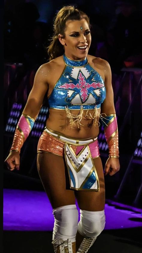 Wwe Mickie James, Mickie James Wwe, Wwe Women's Division, Mickie James, Wwe Female, Wwe Women, James 3, Ronda Rousey, Wwe Womens