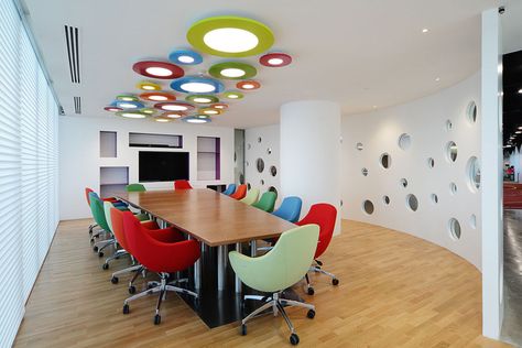 Conference Room Design, Meeting Room Design, Art Studio Space, Office Design Inspiration, Interior Pictures, Interior Plants, Office Furniture Modern, Office Snapshots, Workplace Design