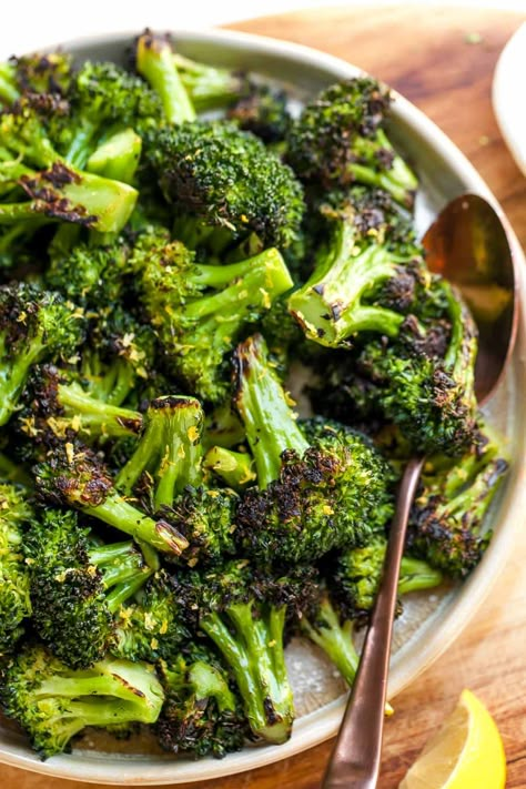 Cooking Fresh Broccoli, Sautéed Broccoli, Dishing Out Health, Cheesy Broccoli Casserole, Broccoli Sauteed, Grilled Broccoli, Broccoli Dishes, Broccoli Nutrition, How To Cook Broccoli