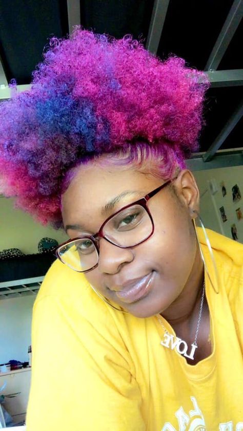 follow : heyitstati01 for more🧸💚 Colour Hairstyles, Purple Natural Hair, Hair Color Ideas Trending, Pink And Purple Hair, Dream Hairstyles, Purple Hair Color Ideas, Blk Women, Purple Hair Color, Hair Rainbow