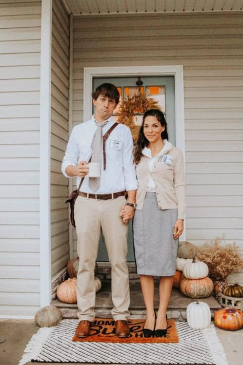 Couples Costume 2022, Couples Costume Ideas, Halloween Couples Costume, Office Halloween Costumes, Easy Couple Halloween Costumes, Easy Couples Costumes, Jim Pam, Funny Couple Halloween Costumes, Diy Couples Costumes