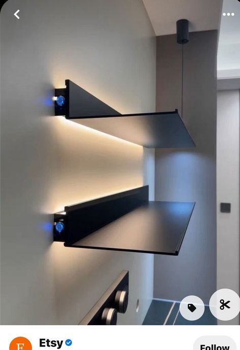 Aluminum Shelves, Black Shelves, Interior Design Per La Casa, Shelf Lighting, Estantes Flotantes, Modern Shelving, 인테리어 디자인, Wall Shelves, Floating Shelves