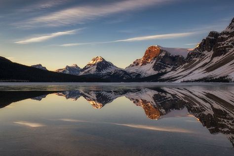 15 Amazing Photography Spots in the Canadian Rockies - In A Faraway Land Canada, Rocky Mountains, Rockies, Landscapes, Photography, Mountains, West, Banff, Jasper, Yoho, National Parks, Trails, Hiking, Camping, Lakes, Pictures Minnewanka Lake, Spirit Island, Maligne Lake, Icefields Parkway, Breathtaking Photography, Parks Canada, Scenic Roads, Lake Photos, Mountain Wallpaper