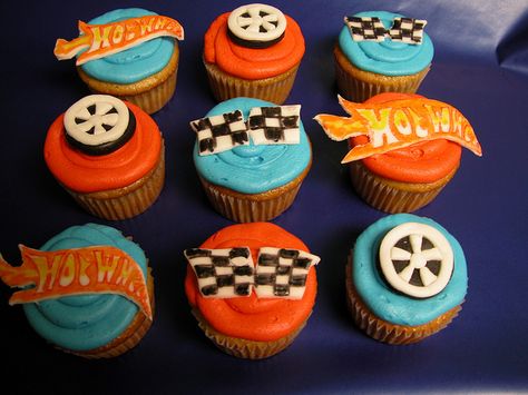 Hot Wheel Cupcakes | Flickr - Photo Sharing! Hot Wheels Cupcakes, Bolo Hot Wheels, Hot Wheels Cake, Boys First Birthday Cake, Hotwheels Birthday Party, Hot Wheels Birthday, Hot Wheels Party, Cupcakes Ideas, 5th Birthday Party Ideas