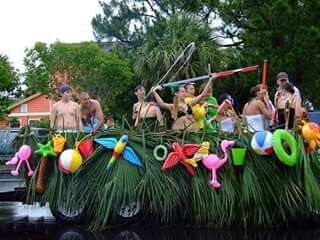 Beach Floats, Homecoming Floats, Savannah Beach, Tybee Island Beach, Homecoming Themes, Tybee Island Georgia, Parade Ideas, Parade Design, Homecoming Parade