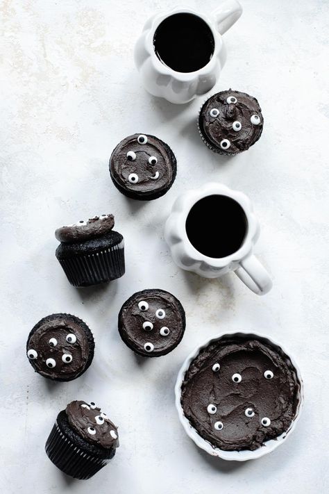 Cocoa Cupcakes, Cocoa Powder Recipes, Black Cocoa, Small Batch Baking, Cocoa Recipes, Powder Recipe, Velvet Cupcakes, Chocolate Frosting, Cookie Scoop