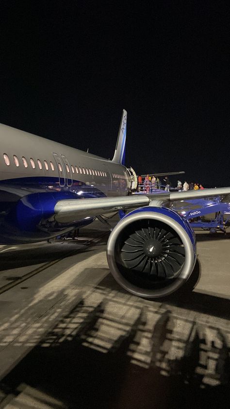 Flight Aesthetic Instagram Story, Delhi Airport Snap, Night Flight Snapchat, Night Flight Snap, Flight Snapchat Stories, Plane Snap, Flight Snap, Money Pictures Cash Indian, Aeroplane Aesthetic