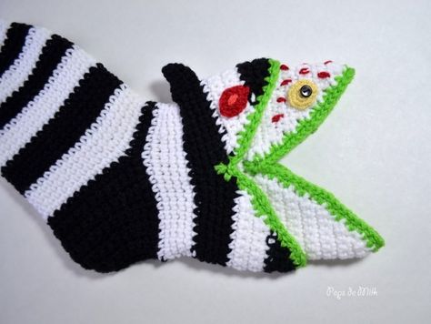 Crochet Sandworm, Crochet Beetlejuice, Nerdy Crochet Patterns, Socks Crochet Pattern, Nerdy Crochet, Beetlejuice Sandworm, Socks Crochet, Crochet Socks Pattern, Whale Pattern