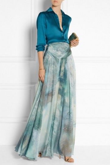 Moda Cristiana Sukienki Maksi, Chiffon Maxi Skirt, Global Dress, Maxi Skirt Outfits, 가을 패션, Mode Inspiration, Skirt Outfits, Look Fashion, Modest Fashion