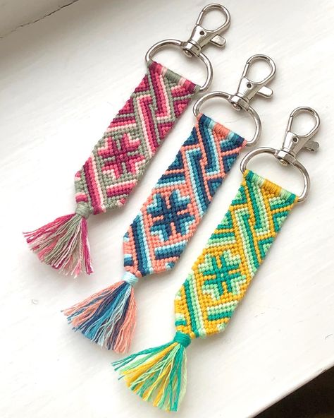 stokes bracelet co on Instagram: “30 Posts For Keychain Inspiration ” Keychain Bracelet Pattern, Embroidery Floss Keychain, Friendship Bracelets Keychains, Friendship Bracelet Keychain, Keychain Inspiration, Friendship Keychains, Embroidery Keychain, Keychain Patterns, Cool Friendship Bracelets