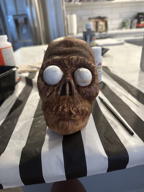 2023- Foam clay head painting  #beetlejuice #shrunkenhead How To Make A Beetlejuice Sandworm, Beetlejuice Props, Beetlejuice Shrunken Head Costume, Paper Mache Beetlejuice, Beetlejuice Mask, Beetle Juice Shrunken Head, Beetlejuice Shrunken Head, Beetlejuice Decor, Hallowen Crafts