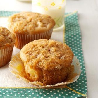 21 Diabetic-Friendly Muffin Recipes | Taste of Home Pear Muffins Recipes, Best Muffin Recipe, Pear Muffins, Ginger Pear, Muffin Flavors, Pear Recipes, Muffin Man, Thunder Bay, Chocolate Chip Muffins