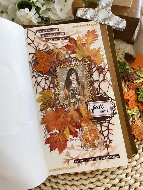 Fall 2023 🍁 🍂✨ Journaling ideas •... - MarieAmelie Crafts Autumn Junk Journal Ideas, Autumn Scrapbook Ideas, Fall Scrapbook Ideas, Fall Junk Journal Ideas, Autumn Journal Ideas, Fall Journal Ideas, 2023 Journaling, Scrapbook 2022, Fall Journaling