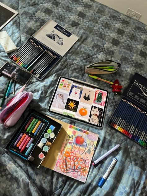 Art Stationary Aesthetic, Pintar Aesthetic, Art Wishlist, Artsy Aesthetic, Artist Aesthetic, Arte Inspo, Motivational Art, Art Tools, Student Art