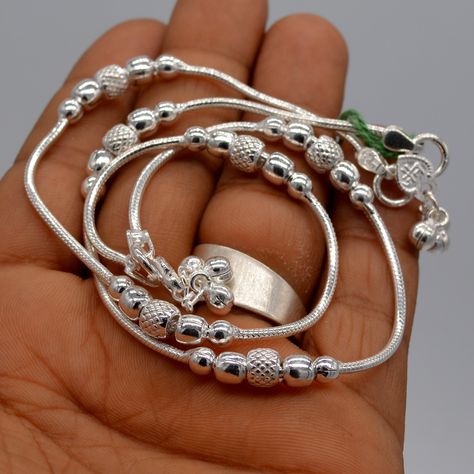 Excited to share the latest addition to my #etsy shop: Traditional Style Sterling Silver Handmade Solid Chain Ankle Bracelet with Amazing Noisy jingle bells belly genuine Payal jewelry https://etsy.me/3gaM0Cg #silver #ball #women #balljoint #genuinejewelry #bellsbelly Latest Payal Designs Silver For Girls, New Payal Designs Silver, Ankle Chain Silver, Silver Pattilu Latest Designs, Pattilu Designs Silver Simple, Latest Payal Designs Silver, Pattilu Designs Silver, Latest Silver Anklet Designs, Payal Designs Silver