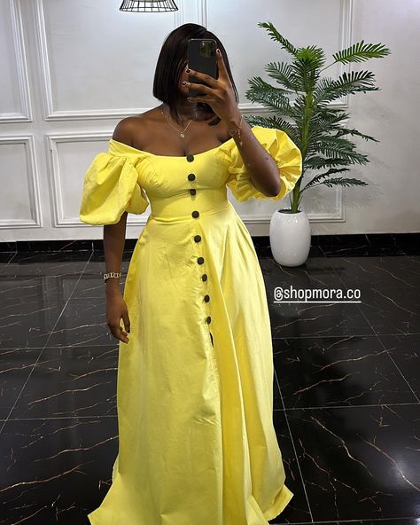 RUN, don’t walk. Your favorite dress, CHISOM just got restocked in new colors!💛💗 Price; N35,000. Available to order in all sizes. Please check our size chart and return policy before placing orders 💕 PROCESSING PERIOD Within Lagos: 7 working days Outside Lagos: 10 working days Outside Nigeria: 15 working days We ship via DHL/GIG Dressy Gowns, Chic Dress Classy, Effortlessly Chic Outfits, African Print Dresses, Classy Dress Outfits, African Design Dresses, Casual Chic Outfit, Dress Sewing Patterns, Fashion Line