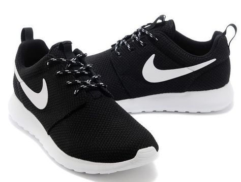 Trendsetter NIKE Women Men Running Sport Casual Shoes Sneakers Nike Roche, Adidas Nmd_r1, Nike Free Runners, Nike Shoes For Sale, Nike Running Shoes, Nike Free Run, Roshe Run, Baskets Nike, Nike Shoes Cheap