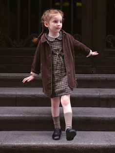 Vintage Kids Fashion, Vintage Kids Clothes, Child Photo, Corduroy Coat, Reference Pose, Simple Retro, Style Coat, Poses References, Children's Fashion