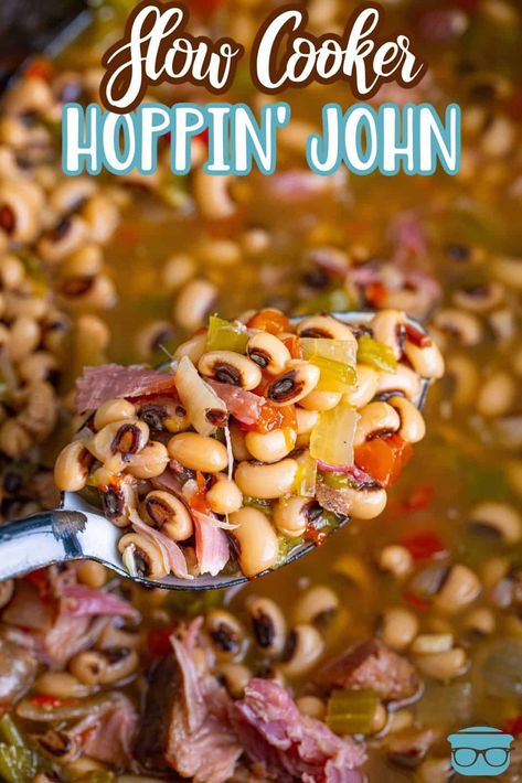 Slow Cooker Hoppin' John is made with black eyed peas that get so flavorful from simmering away all day. A southern New Year's Day tradition! Slow Cooker Hoppin John Recipe, Hopping John, Blackeyed Pea Recipes, Blackeye Peas, Beans And Ham, Hoppin John Recipe, Hoppin John, Ham Dinner, Ham Bone