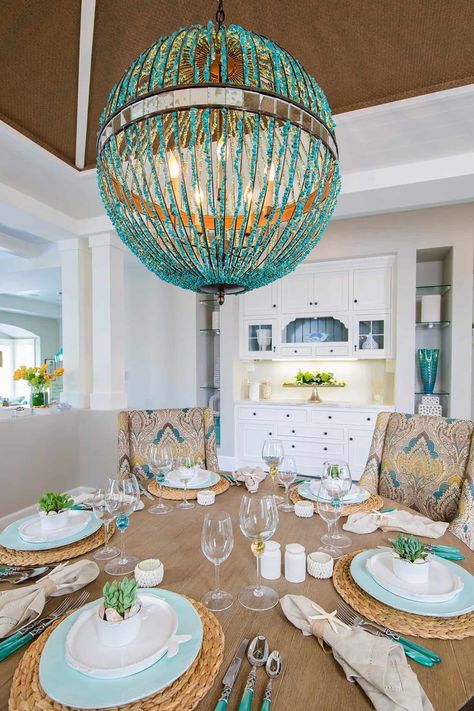 Beach house getaway offers relaxed coastal vibe in Southern California Beach House Getaway, Beautiful Beach Houses, California Beach House, Stainless Steel Kitchen Appliances, House Of Turquoise, Florida Design, California Living, Dining Nook, The Dining Room