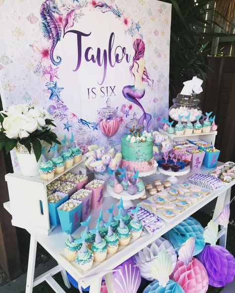 Mermaid Birthday Party Food, Candy Table Decorations, Mermaid Birthday Party Ideas, Ariel Birthday Party, Mermaid Birthday Party Decorations, Mermaid Theme Birthday Party, Mermaid Birthday Cakes, Ariel Birthday, Mermaid Theme Party