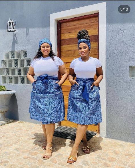 Chilanga Mulilo Outfits For Friends, Lobola Outfits Woman Dresses South Africa, Sesotho Traditional Attire, Setswana Traditional Attire For Women, Sotho Traditional Attire Women, Seshweshwe Skirts, Seshweshwe Dresses Design Outfit, Tswana Traditional Attire For Women, Shweshwe Dresses Lesotho