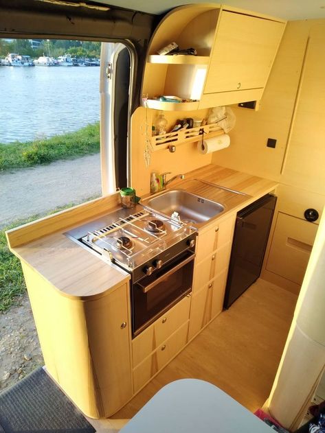 Diy Camper Kitchen, Diy Van Life, Stove With Oven, Diy Camper Van, Camper Kitchen, Diy Campervan, Camper Travel, Micro Camper, Campervan Life