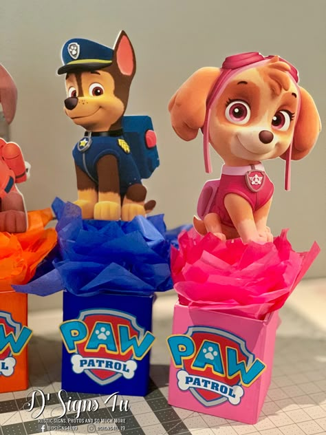 Paw Patrol Centerpieces, Centerpieces For Birthday, Pink Paw Patrol, Paw Patrol Centerpiece, Candy Buffet Birthday, Lollipop Stand, Paw Patrol Birthday Decorations, Paw Patrol Party Decorations, Paw Patrol Birthday Theme