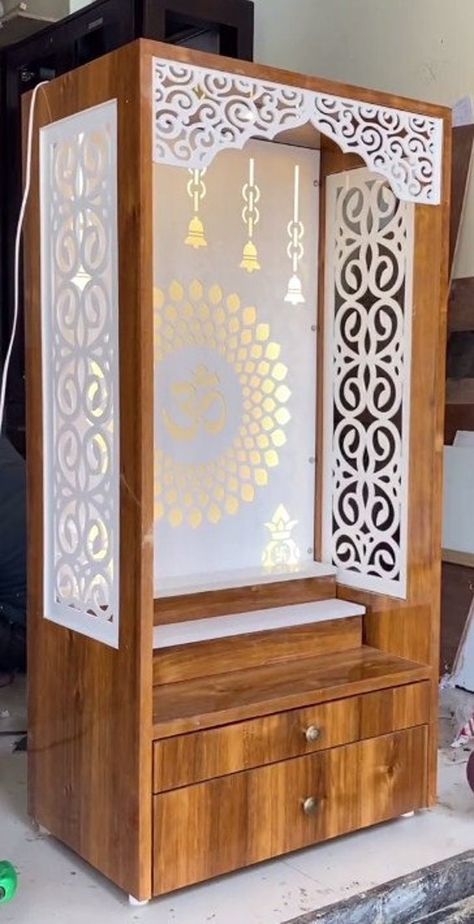 Mandi Design, Mandir Decor, Wooden Temple For Home, Wall Aquarium, Crockery Unit Design, Cnc Carving, Wooden Temple, Door Design Photos, Mandir Design