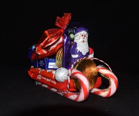 Santa's Sweet Treat Sleigh Christmas Candy Gifts, Small Snowman, Christmas Stem, Kind Bars, Christmas Tunes, Santa Sack, Santa Sleigh, Christmas Chocolate, Chocolate Bars