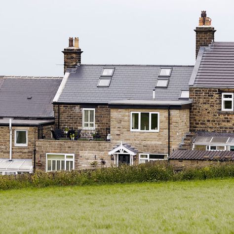 Yorkshire cottage House Tour | Ideal Home Victorian Yorkshire, Yorkshire Cottage, Country Homes Interiors, Yorkshire Moors, Paint Fabric, Country Chic Cottage, Country House Interior, Country Homes, Cottage House