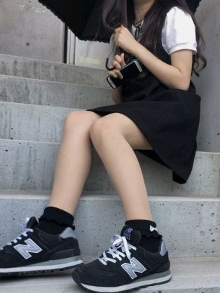 Black New Balance 574 Outfit, New Balance 574 Outfit, 574 Outfit, New Balance Outfit, New Balance 574, Fit Inspo, New Balance Sneaker, Fitness Inspo, New Black