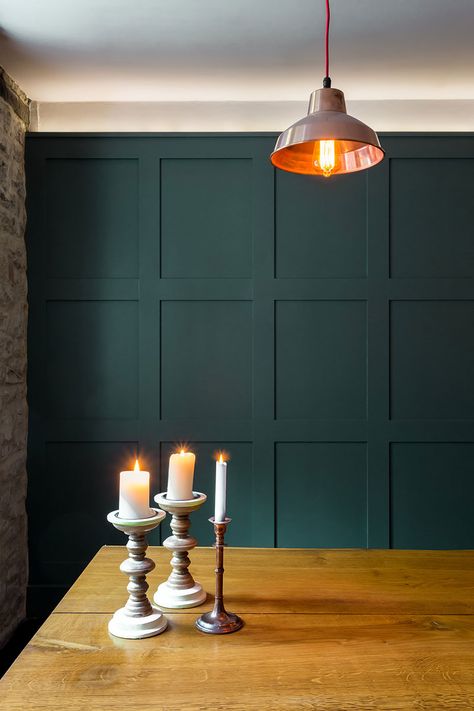 The copper lamp compliments the forest green panelling in this dining room in Bath >> https://www.bathbespoke.co.uk/portfolio/bath-townhouse-renovation/ Townhouse Furniture, Green Panelling, Dining Room Paneling, Dark Green Living Room, City Of Bath, Living Room Panelling, Green Room Decor, Wooden Panelling, Green Lounge