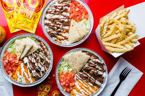 Halal Guys White Sauce, The Halal Guys, Halal Guys, Eat In New York City, Guys Birthday, Lamb Gyros, Houston Food, To Do In New York, Eastern Cuisine