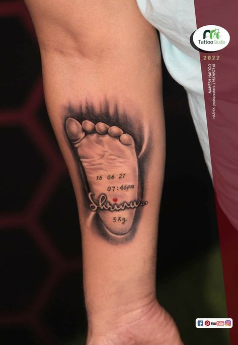 Baby Foot Tattoo Design, Baby Foot Print Tattoo, Baby Tattoo For Dads, Foot Print Tattoo, Kokopelli Tattoo, Tattoos For Siblings, Libra Sign Tattoos, M Tattoo, Matching Tattoos For Siblings