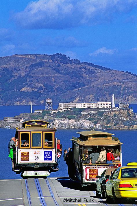 San Francisco Pier, Mission District San Francisco, Pier 39 San Francisco, Alcatraz Prison, Usa San Francisco, San Francisco Photos, Alcatraz Island, Living In San Francisco, San Francisco City