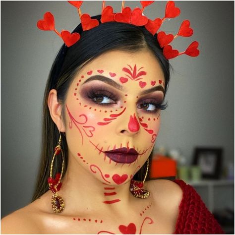 Easy Dia De Los Muertos Makeup Ideas, Simple Catrina Makeup, Catrina Makeup, Epic Halloween Costumes, Halloween Makeup Sugar Skull, Dead Makeup, Cute Halloween Makeup, Halloween Makeup Diy, Anime Makeup