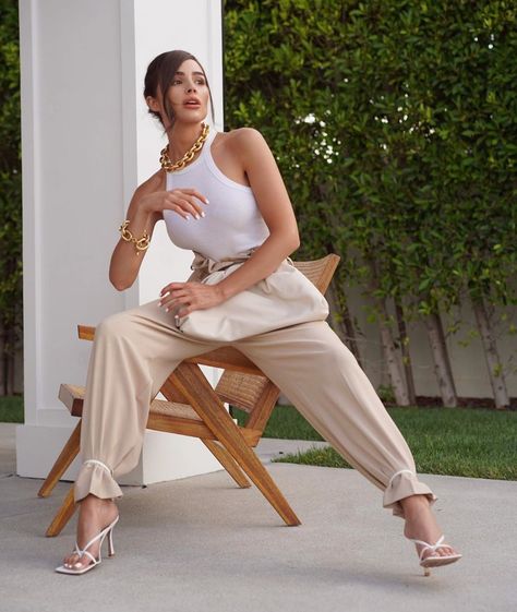 Olivia Culpo Style, Jessica Pare, Jacqueline Jossa, Nicole Murphy, Courtney Stodden, Madison Pettis, Hannah Ferguson, Color Eyes, Charlotte Mckinney